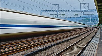 Amberg Technologies – Vermessung – Geomatik – Digitale Infrastruktur – Bahntechnik – Amberg Rail – Gleisvermessung – Gleisinspektion – Gleisdokumentation – Gleisgeometrie EN 13848 – Railway Track Survey – Railway Track As-Built – Railway Track Measurement – Track Measurement Trolley – Railway Track Alignment – Track Defects – Track Documentation – Track Cant Measurement – Track Gauge Measurement – Slab Track Adjustment – Slab Track Acceptance – Railway Tamping Measurement – Structural Gauging – Railway Track Clearance – Clearance Analysis – Dynamische Durchfahrtsräume – Dynamic Clearance – Dynamic Envelope – IMU – Inertial Measurement Unit – Tunnelbau – Amberg Tunnel – Tunnelvermessung & Monitoring – Tunnel Laser Scanning – Tunnelprofile – Tunnel Excavation Control – TBM – Drill and Blast – Shotcrete – Spritzbeton – Geophysik – Amberg TSP – Tunnel Seismic Prediction – Geological Forecasting – Fault Detection – Rock Mass – Impact Hammer – Continuous Forecasting – Digitale Zwillinge – Präzisionsmessung – Monitoring-Lösungen – Civil Engineering – Innovation im Untertagebau – High-Accuracy Surveying Systems