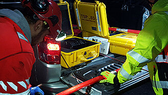 Amberg Technologies – Vermessung – Geomatik – Digitale Infrastruktur – Bahntechnik – Amberg Rail – Gleisvermessung – Gleisinspektion – Gleisdokumentation – Gleisgeometrie EN 13848 – Railway Track Survey – Railway Track As-Built – Railway Track Measurement – Track Measurement Trolley – Railway Track Alignment – Track Defects – Track Documentation – Track Cant Measurement – Track Gauge Measurement – Slab Track Adjustment – Slab Track Acceptance – Railway Tamping Measurement – Structural Gauging – Railway Track Clearance – Clearance Analysis – Dynamische Durchfahrtsräume – Dynamic Clearance – Dynamic Envelope – IMU – Inertial Measurement Unit – Tunnelbau – Amberg Tunnel – Tunnelvermessung & Monitoring – Tunnel Laser Scanning – Tunnelprofile – Tunnel Excavation Control – TBM – Drill and Blast – Shotcrete – Spritzbeton – Geophysik – Amberg TSP – Tunnel Seismic Prediction – Geological Forecasting – Fault Detection – Rock Mass – Impact Hammer – Continuous Forecasting – Digitale Zwillinge – Präzisionsmessung – Monitoring-Lösungen – Civil Engineering – Innovation im Untertagebau – High-Accuracy Surveying Systems